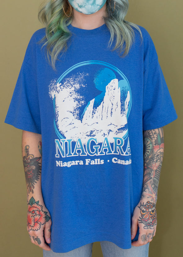Vintage 90s Niagara Falls tee