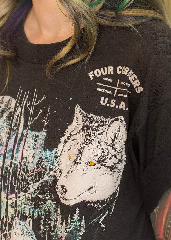 Vintage 90s Four Corners Wolf Tee