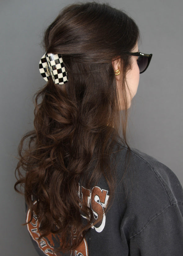 Black and White Checkered Clip