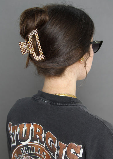Tortoise Cream Checkered Clip