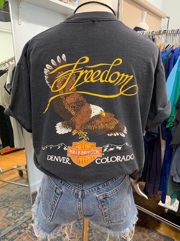 Vintage 1991 Denver CO Harley-Davidson Pocket Tee