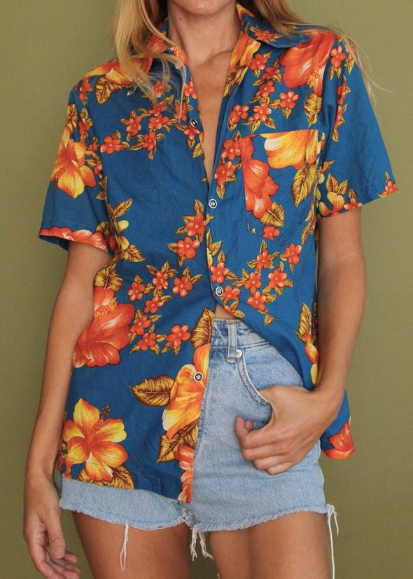 Vintage 70s Hawaiian Tropical Button Up