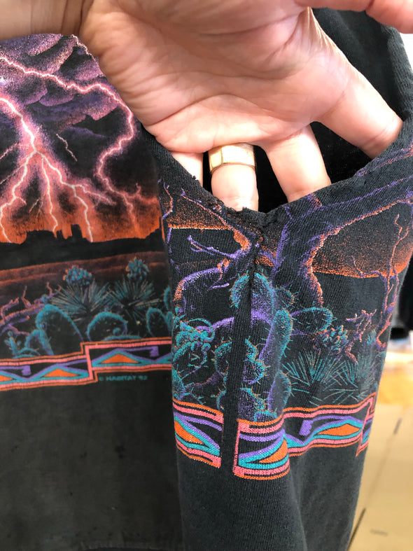 Vintage 1992 Grungy Coyote Lightning Boxy Tank