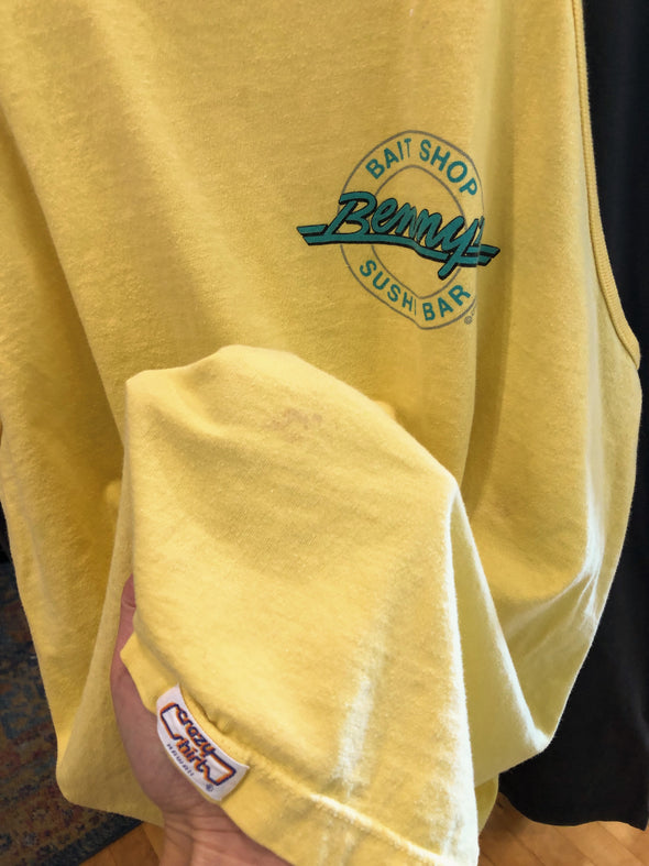 Vintage 90s Benny's Bait Shop and Sushi Bar SF Tank