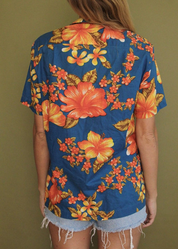 Vintage 70s Hawaiian Tropical Button Up