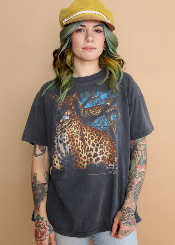 Vintage 90's Leopard 3D Emblem Tee