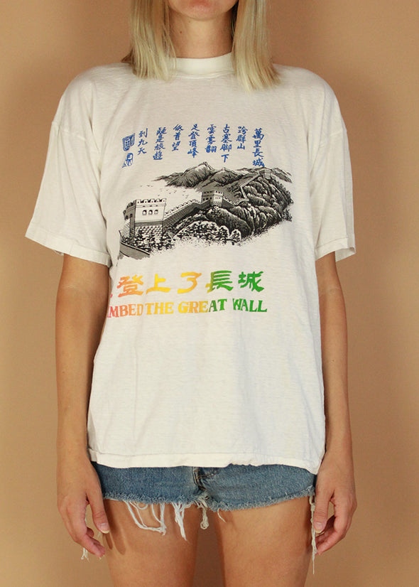 Vintage 90s Great Wall of China Tee