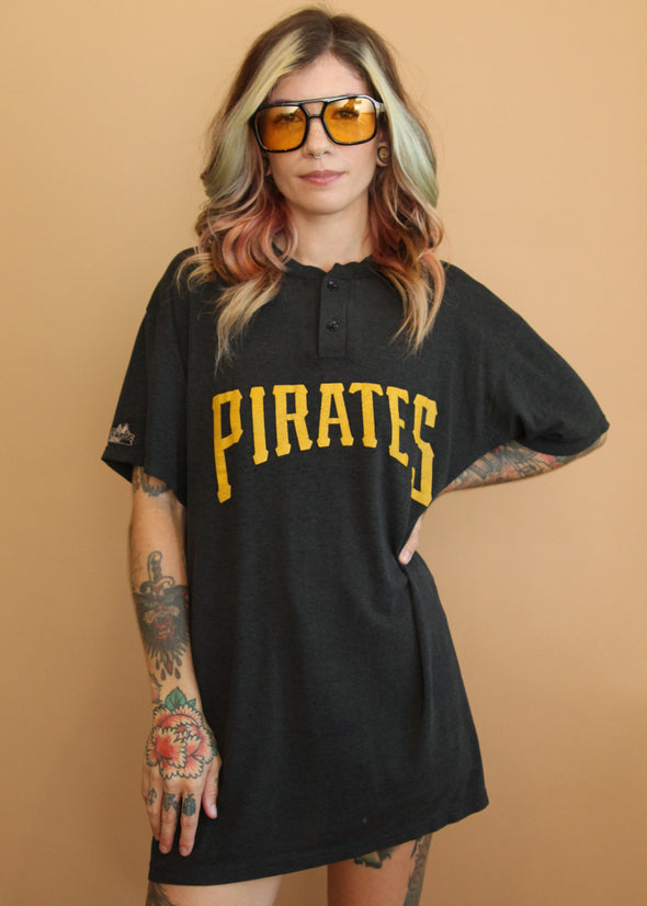 Vintage 1980's Pirates Thin Tee