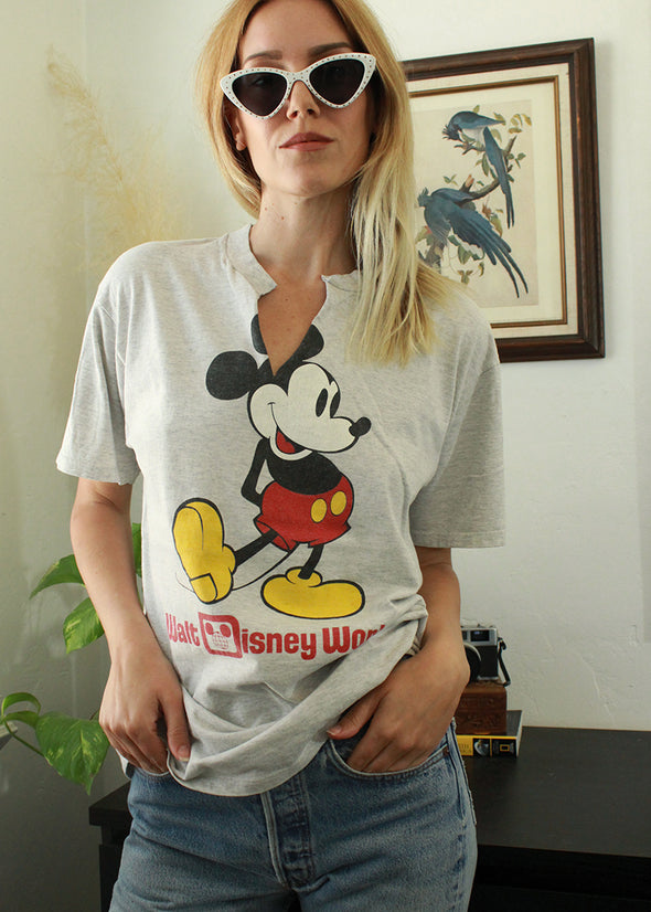 Vintage 90s Disney World tee