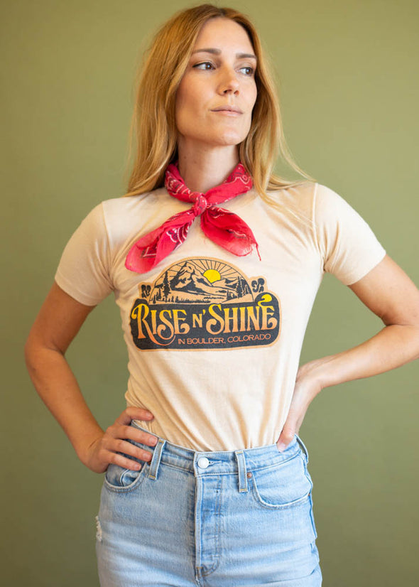 Vintage 1980s Rise n Shine Boulder Tee