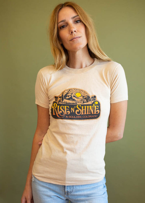 Vintage 1980s Rise n Shine Boulder Tee
