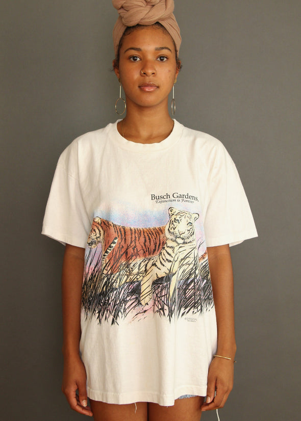 Vintage 90s Busch Gardens Wrap Around Tiger Tee