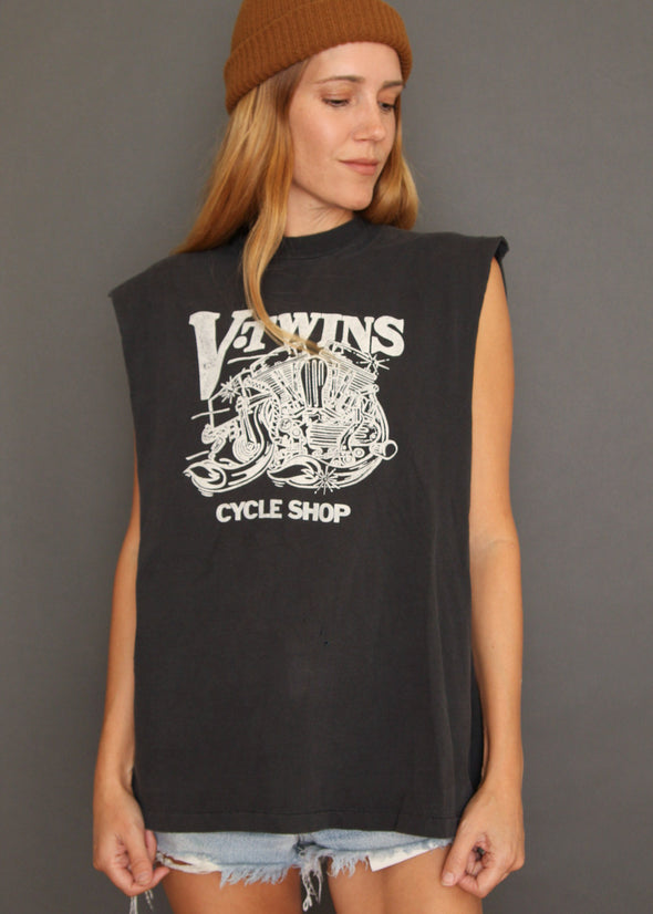 Vintage 80s/90s Faded and Distressed V Twin Harley Tank